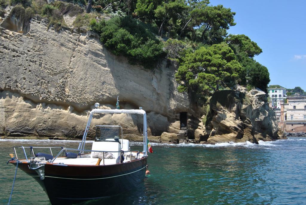 ホテル Casa Annamaria ナポリ エクステリア 写真