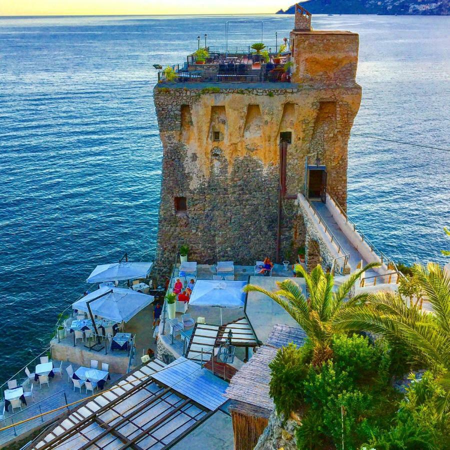 ホテル Casa Annamaria ナポリ エクステリア 写真