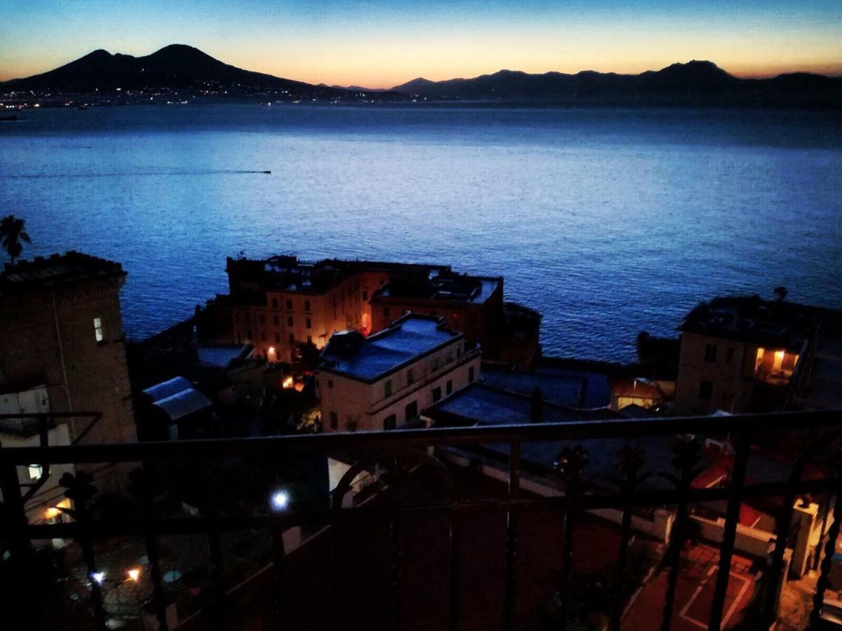 ホテル Casa Annamaria ナポリ エクステリア 写真